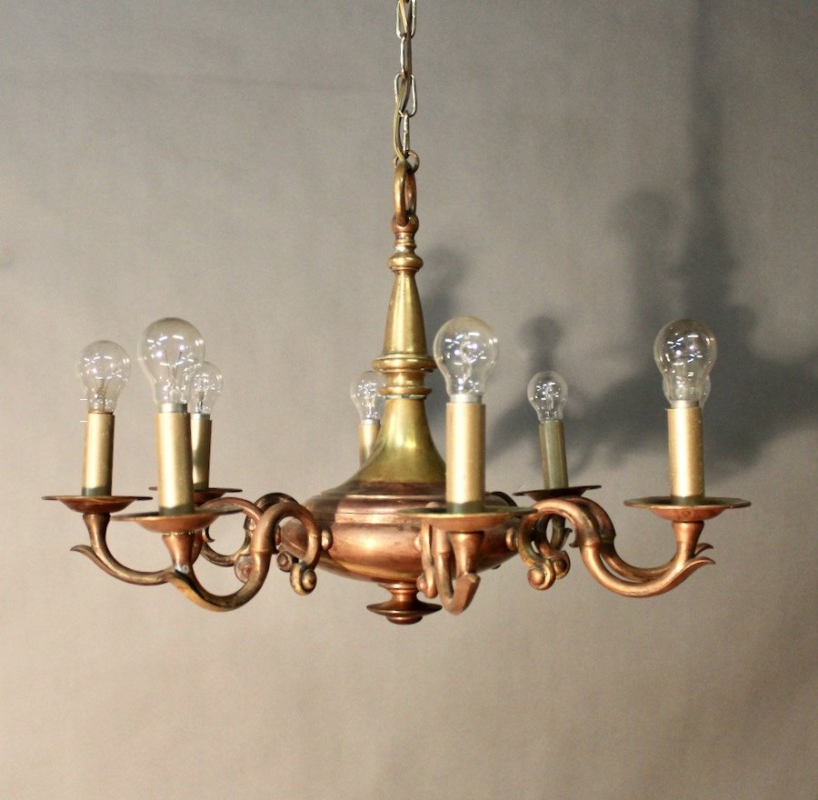 Bi-tone Bronze Chandelier With 8 Arms Of Light