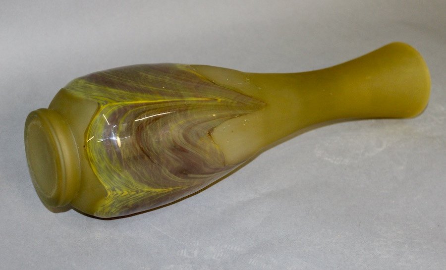 Long Neck Glass Paste Vase-photo-3