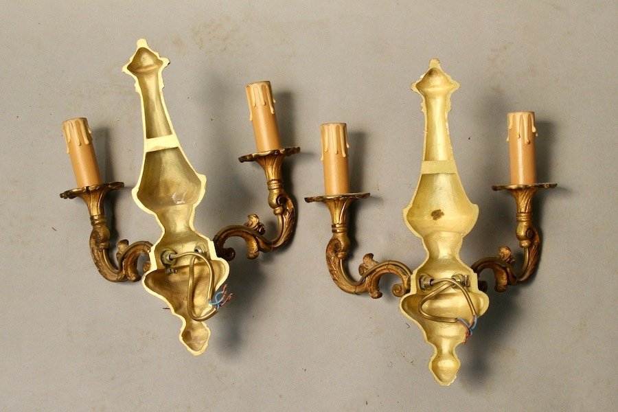 Pair Of Louis XV Style Bronze Sconces-photo-2