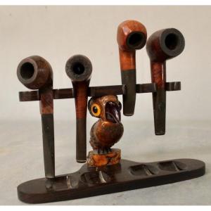 Pipe Holder And Its 4 Pipes