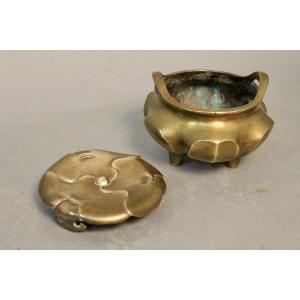 Brûle-parfum Tripode En Bronze Chine XIXème 