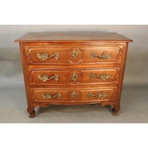 17th-century Lyon-style Chest Of Drawers In Walnut