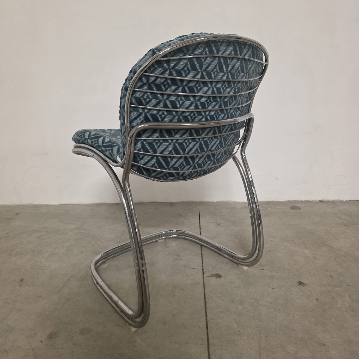 Six Chaises Modèle Sabrina De Gastone Rinaldi.-photo-2