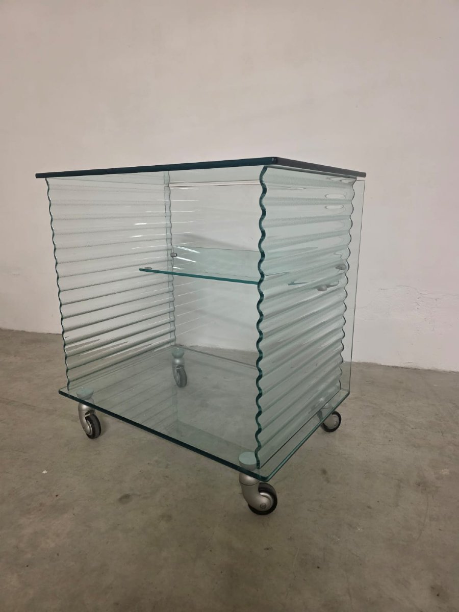 Chariot série Onda de Ron Arad pour Fiam.-photo-2