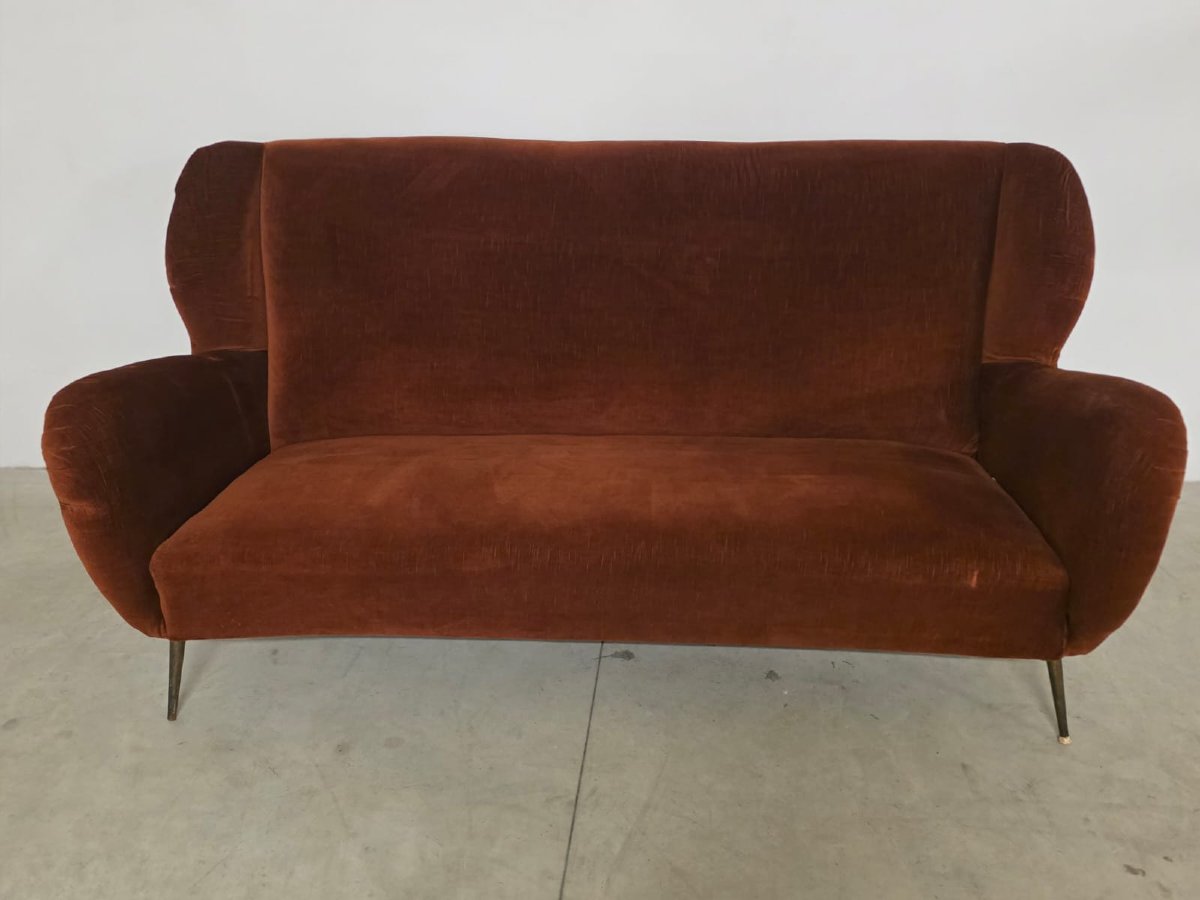 A Three-seater Velvet Sofa From The 1950s.-photo-4