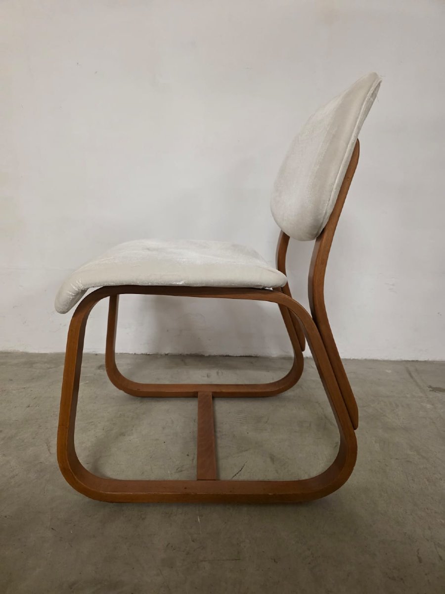Chaises en bois courbé des années 60.-photo-1
