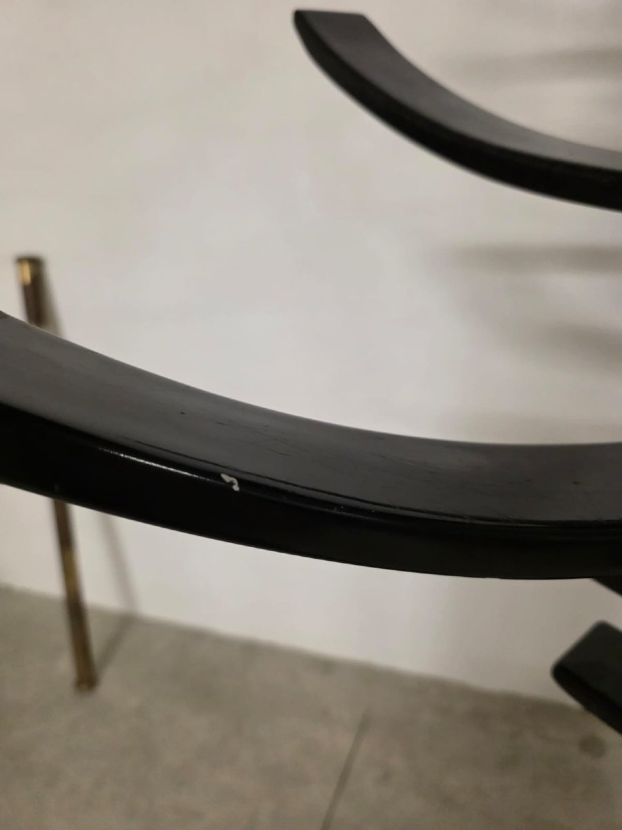 Cintre modèle Renna produit par Gavina primier Edition-photo-3