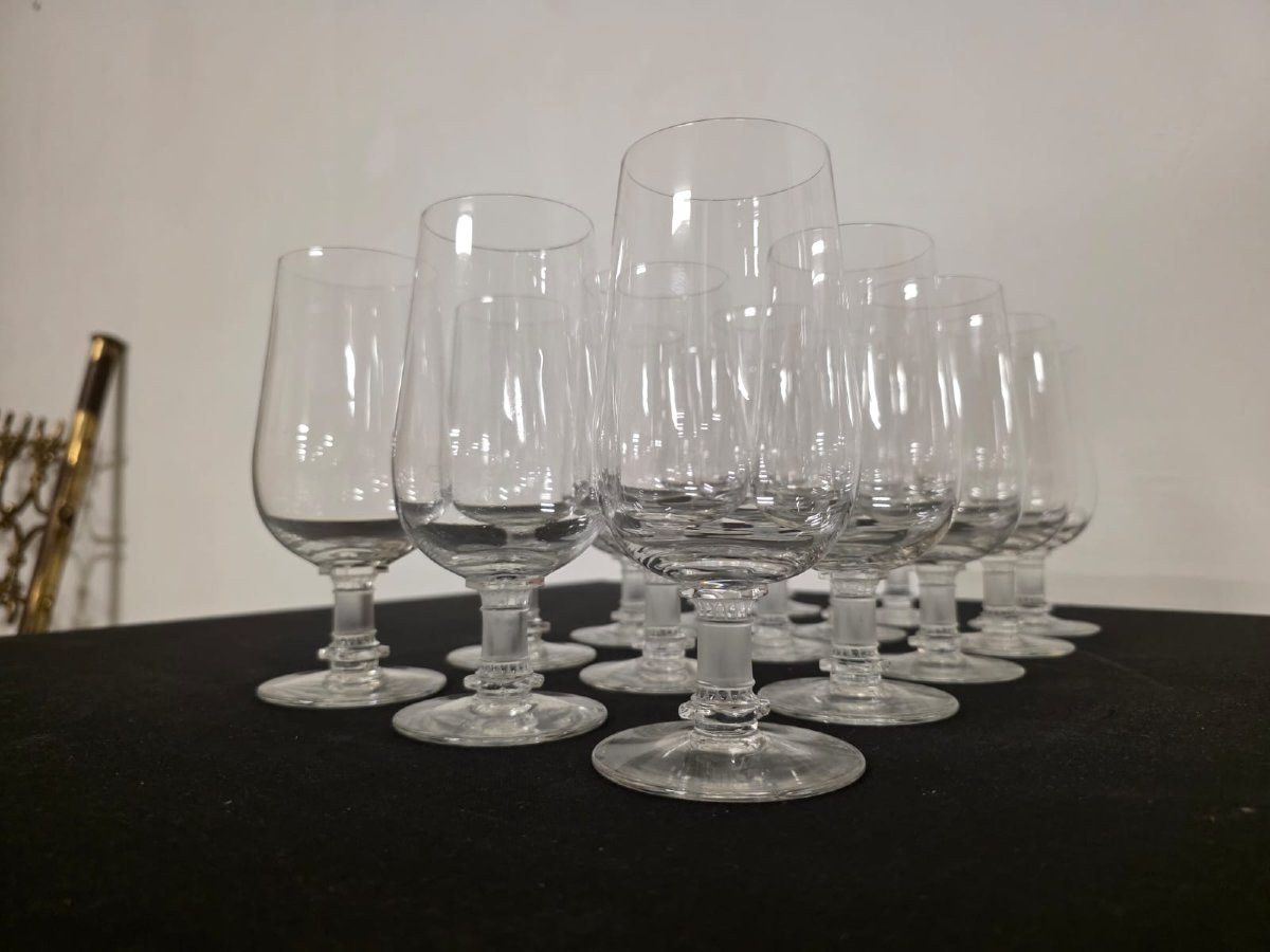 15 verres modèle Murat par Lalique France-photo-4
