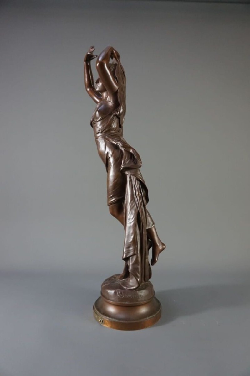 Bronze français « L'Aurore » signé Levasseur , XIXème-photo-2