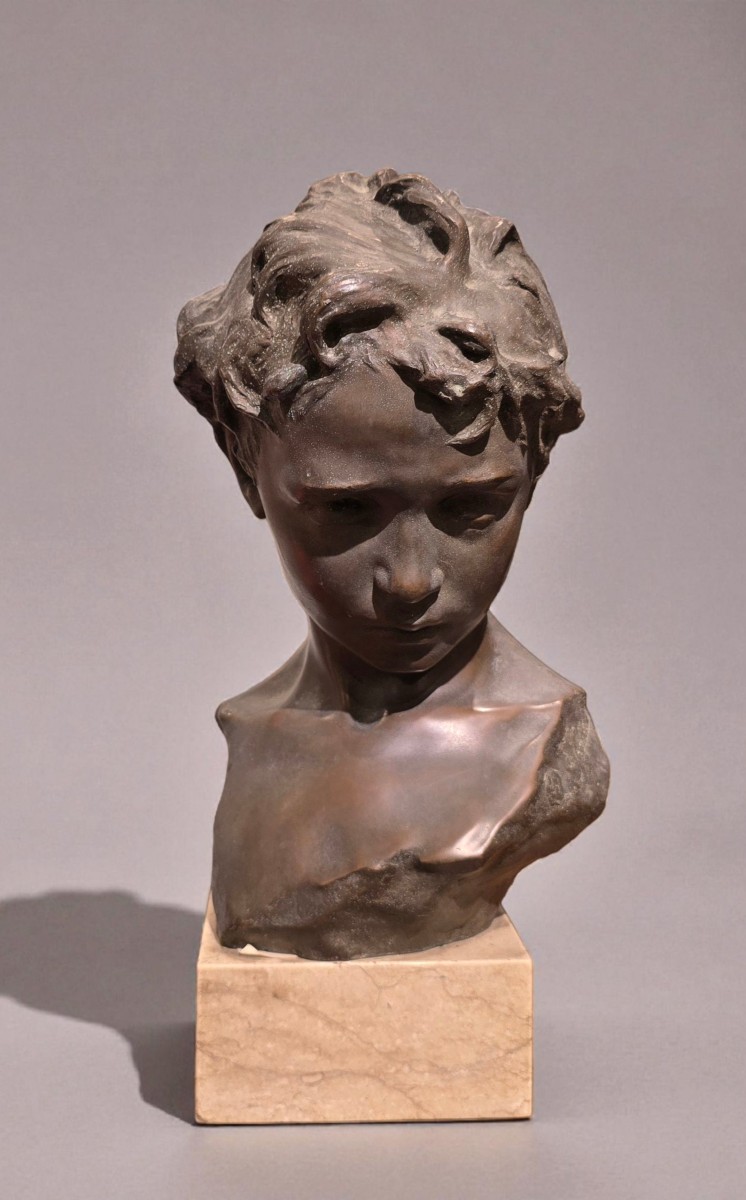 FRANCESCO PARENTE , Sculpture en bronze « Tête de garçon », signée et estampillée Chiurazzi