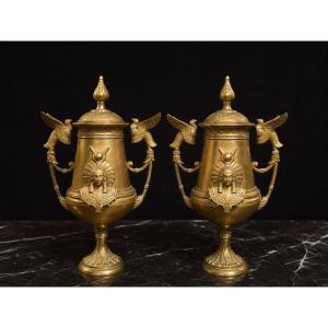 Paire de cassolettes en bronze doré, goût Retour d’Égypte, XIXème