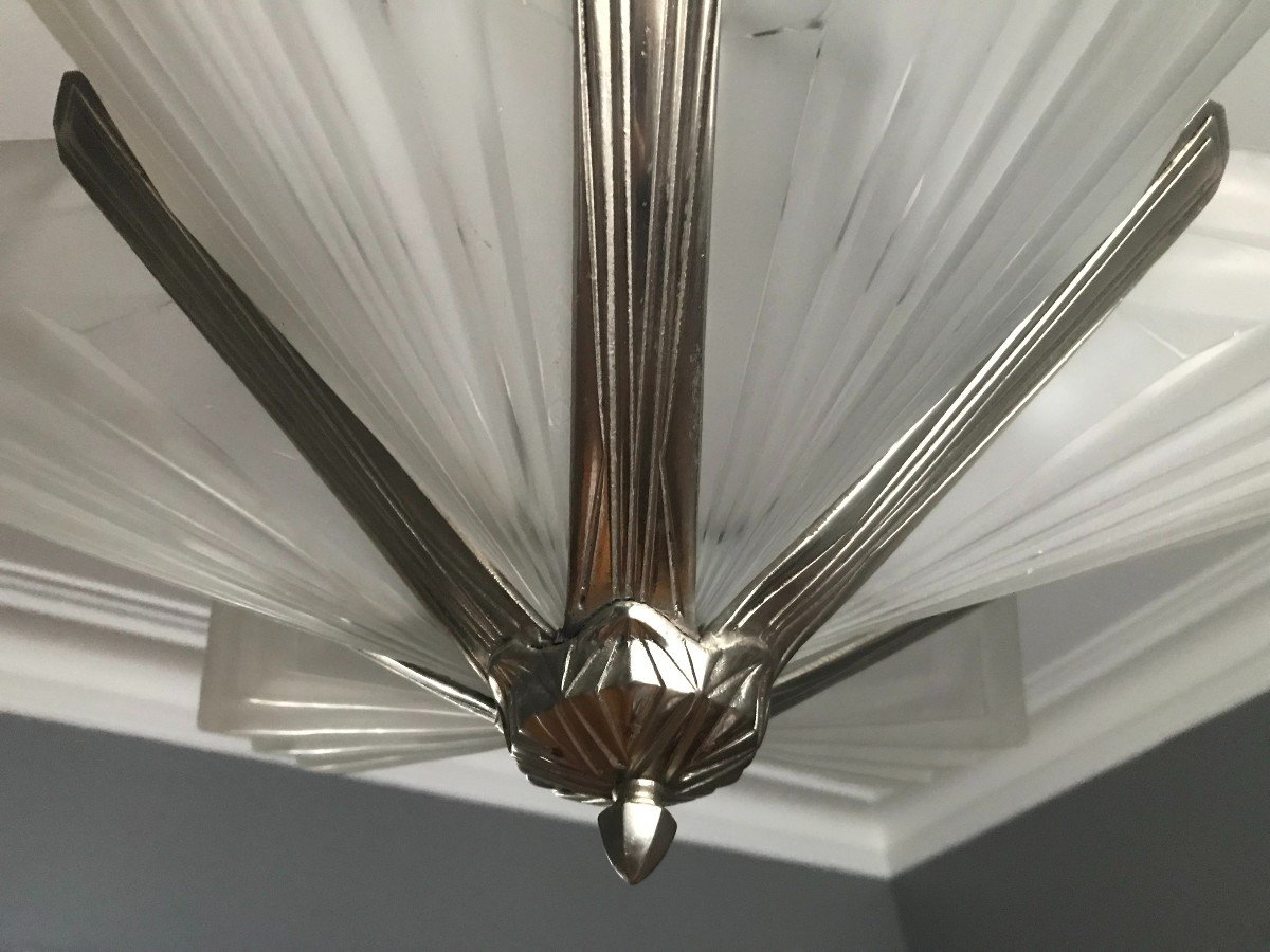 Degué Chandelier In Press Molded Glass And Nickel Plated Bronze Art Deco 1930-photo-1