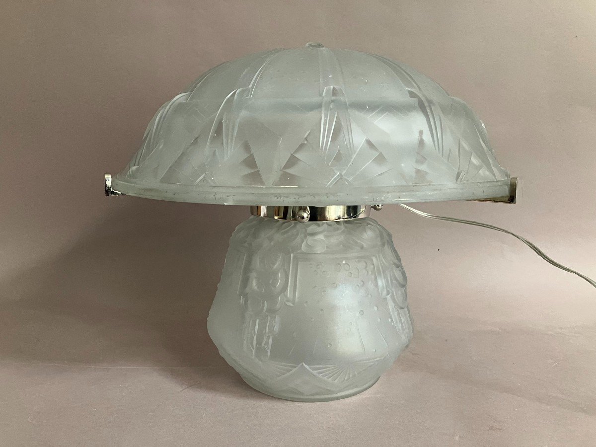 Muller Frères Luneville Lamp In Press Molded Glass And Nickel Plated Bronze Art Deco