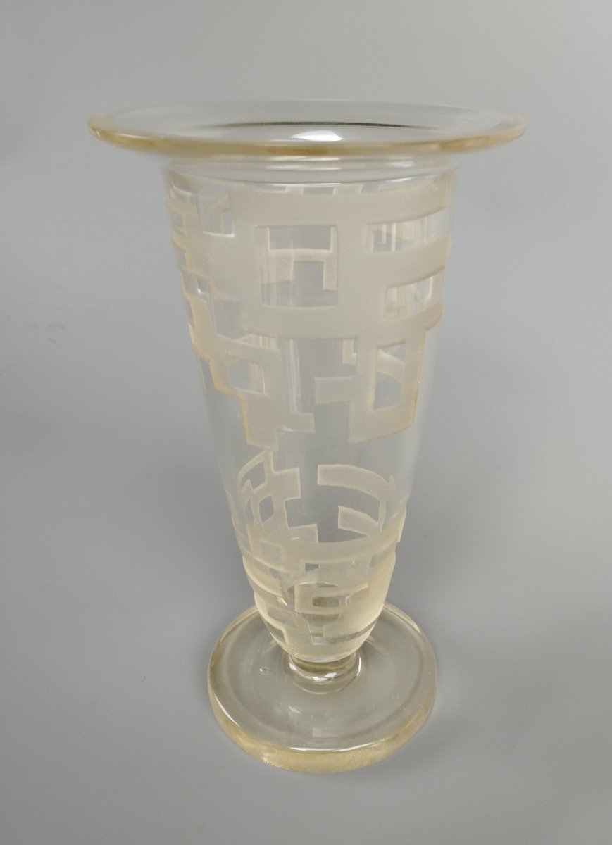 Jean Luce vase moderniste en verre Art Déco Vers 1930