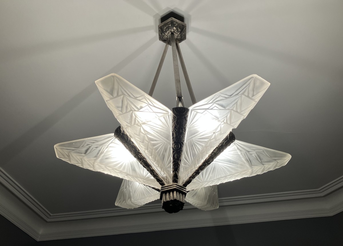 Lustre en verre moulé à la presse et bronze nickelé Art Déco vers 1930-photo-2