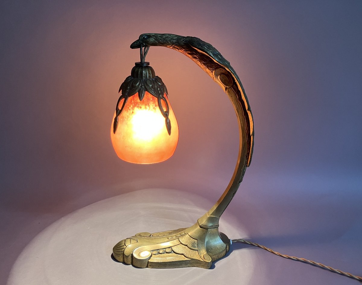 C. Ranc et Schneider lampe Art Déco modèle "aigle" en bronze et pâte de verre vers 1930-photo-2