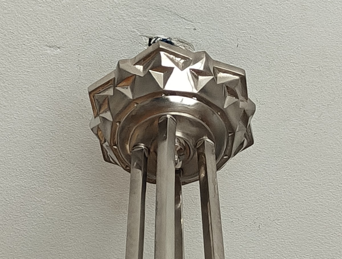 Genet et Michon lustre en verre moulé à la presse et bronze nickelé Art Déco vers 1930-photo-3