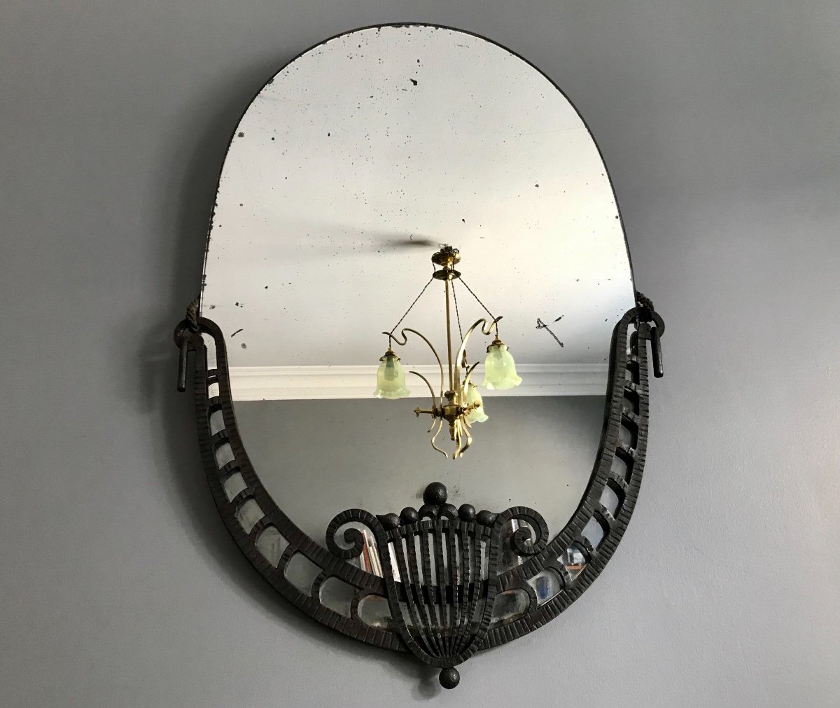 Miroir ovale en fer forgé Art Déco vers 1930-photo-2