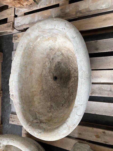 Lavabo Ovale En Pierre Blanche Dure, 18ième Siècle-photo-2