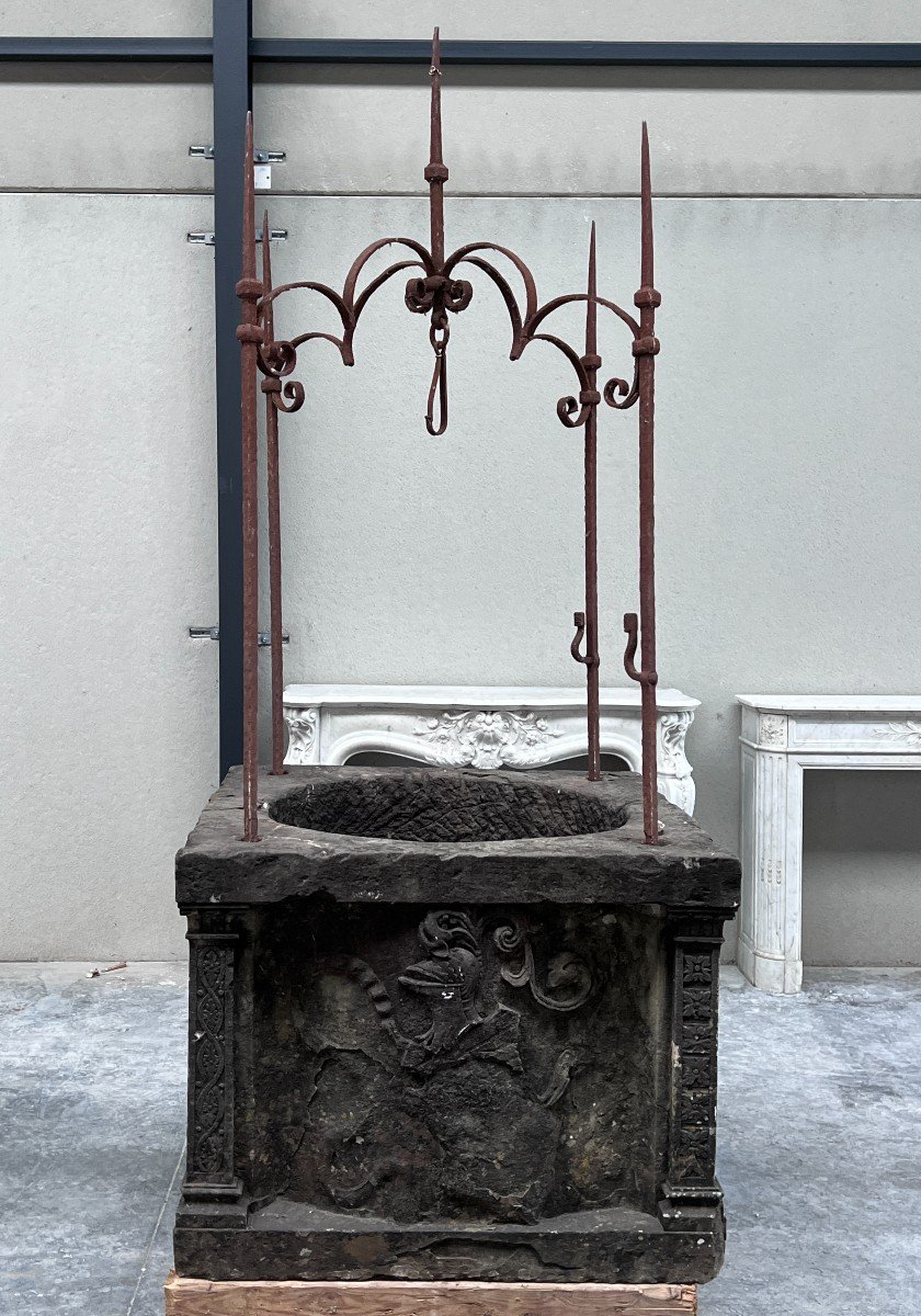 Exceptional Wellhead In Italian Stone 'pietra Serena', Originating From Firenze, 14th-15th Century-photo-3