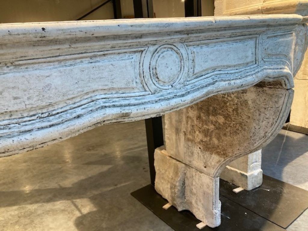 Cheminée En Pierre Blanche, 18ième Siècle-photo-1