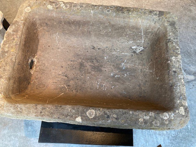 Early 17th Century Corner Sink-photo-2