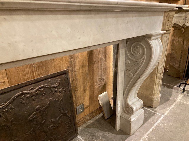 White Marble Fireplace, 19th Century-photo-1