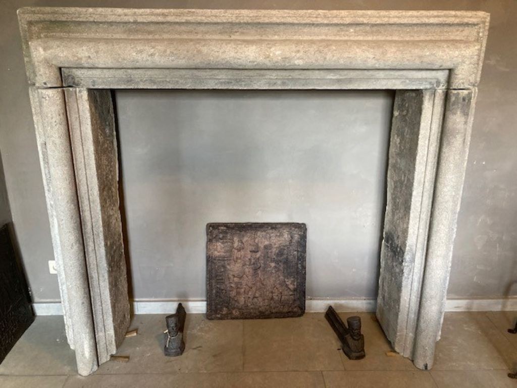 18th Century Italian Volcanic Stone Fireplace -photo-2