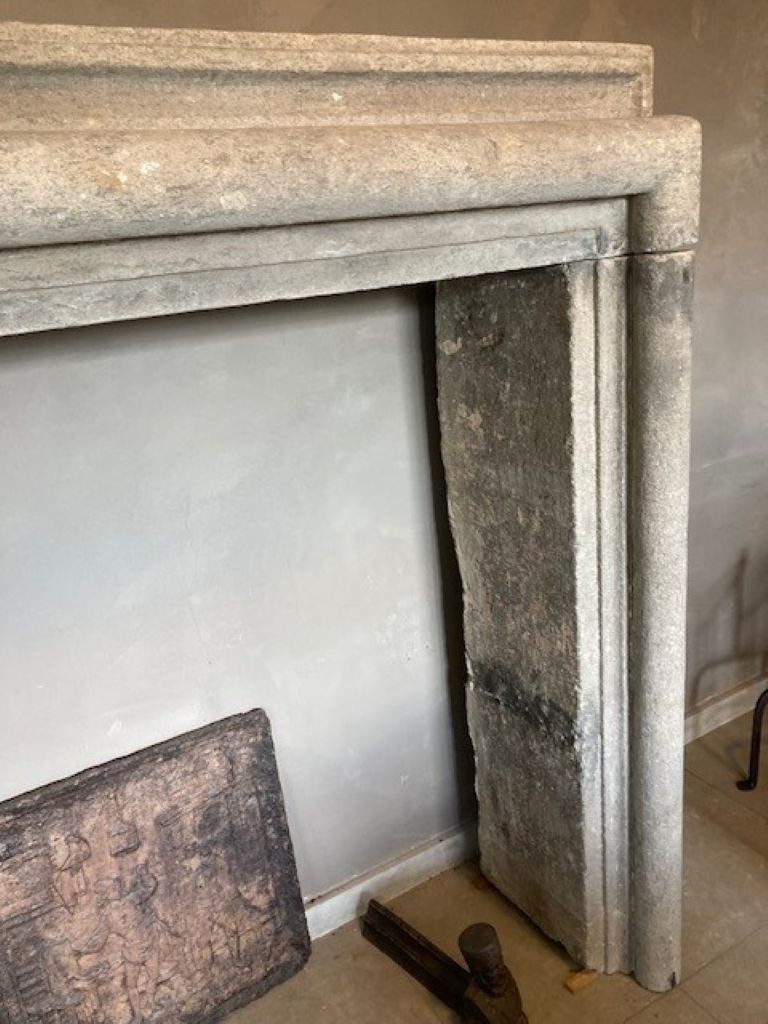 18th Century Italian Volcanic Stone Fireplace -photo-2