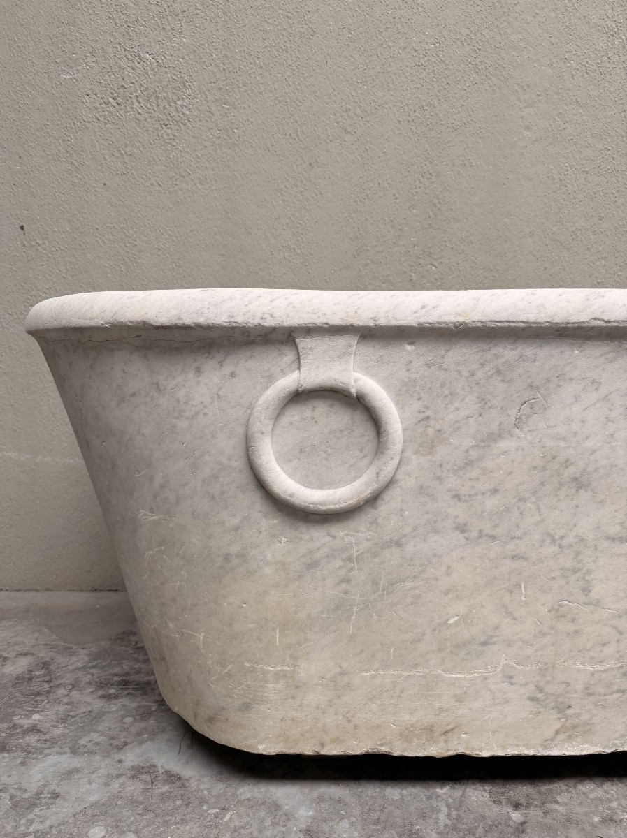 Carrara Marble Bathtub-photo-4