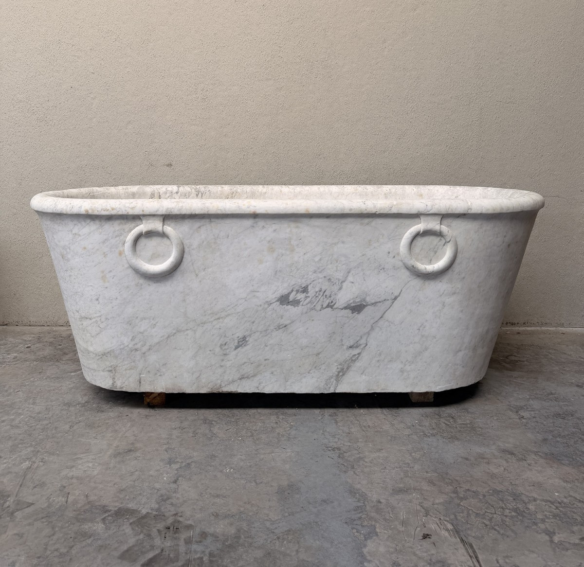Baignoire Ancienne Italienne en Marbre Carrare