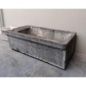 Auge ancienne et rare en Pierre Bleue