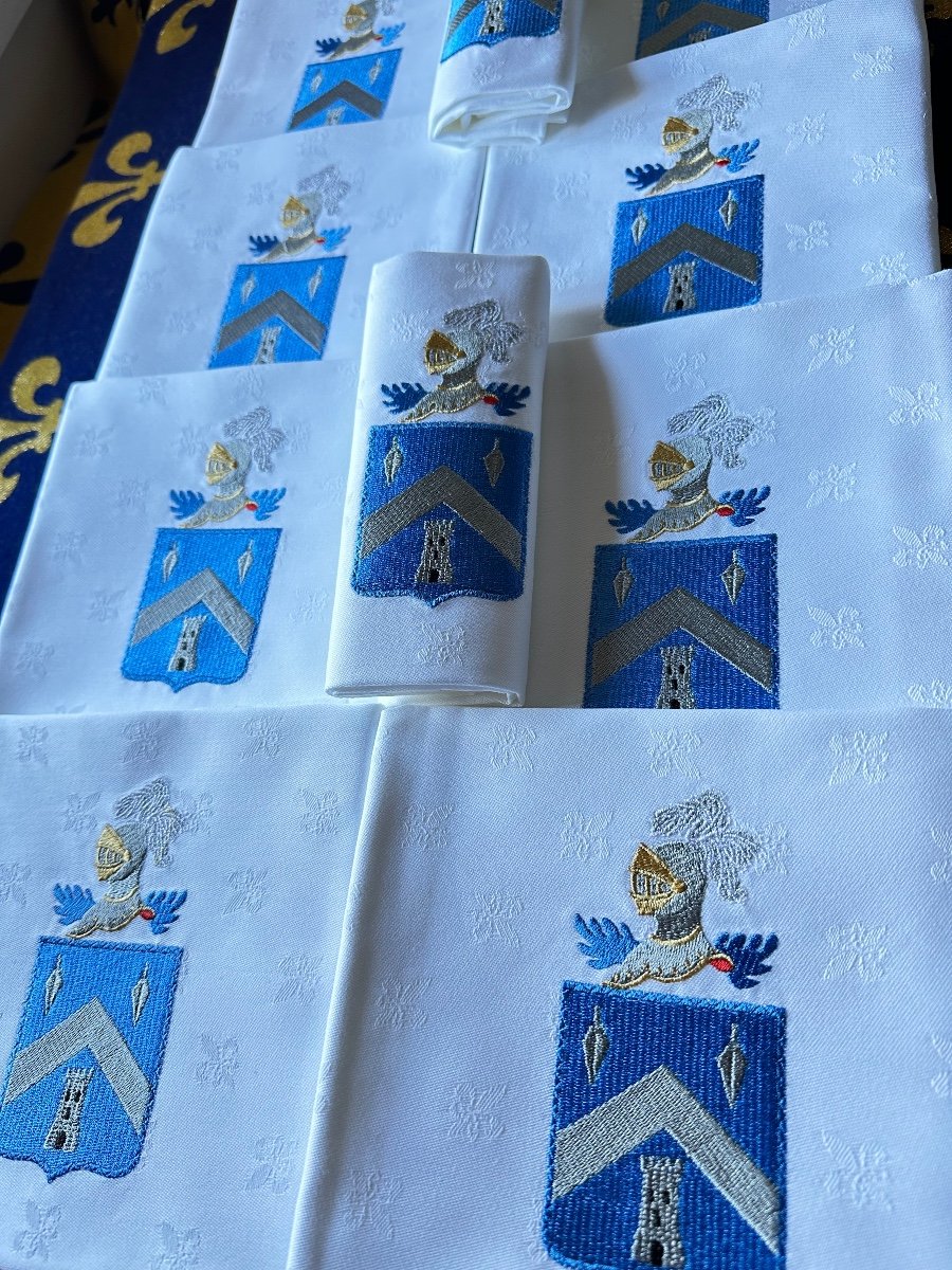 Tablecloth Reception Fabric Old Linen And Cotton 6m50x2m20, Embroidery Coats Of Arms Crowns Monograms-photo-3