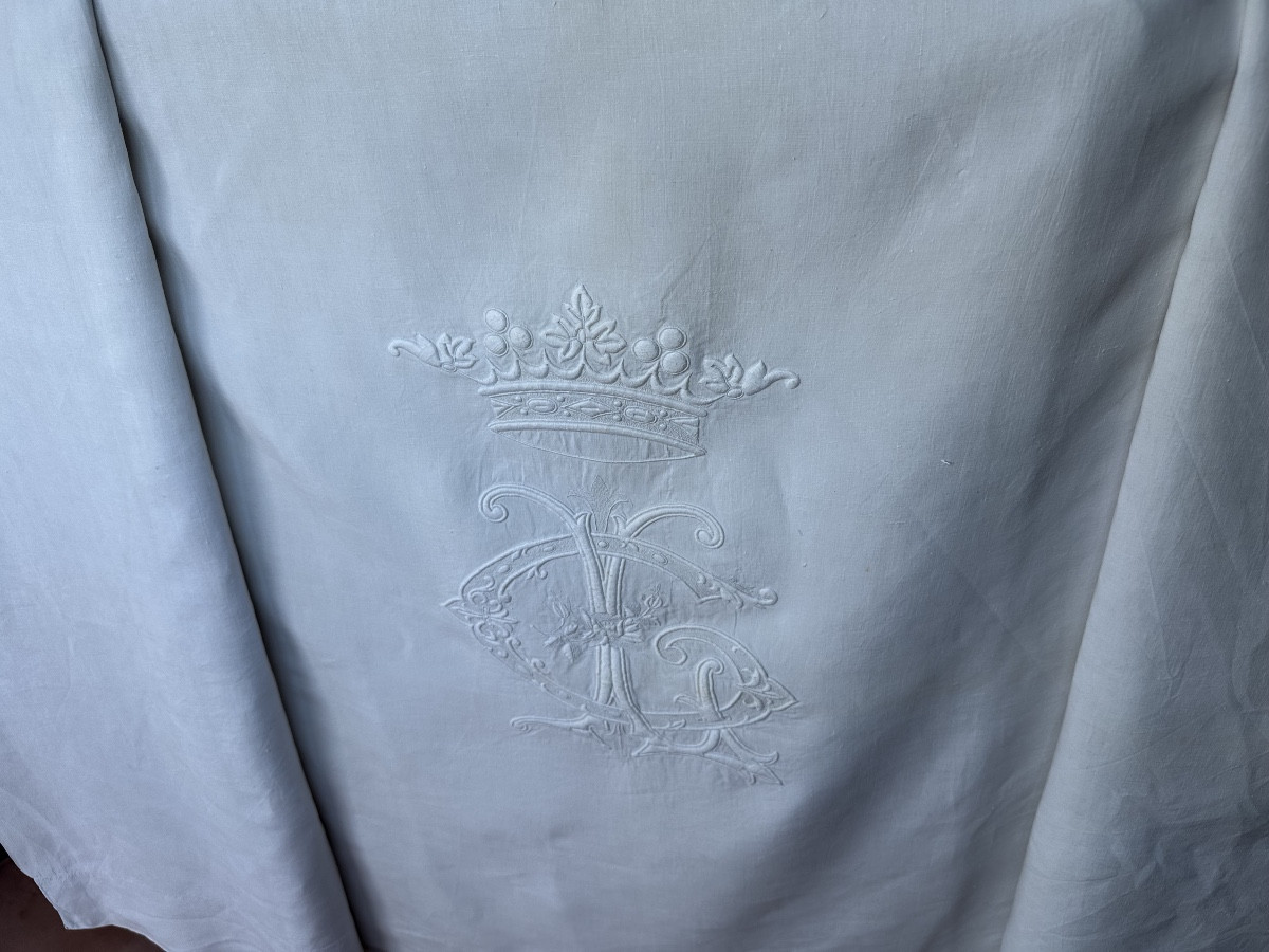 Antique Ceremonial Sheet, Linen Thread, Monogram Under A Marquis' Crown – Paris, 19th Century 360x245 -photo-1