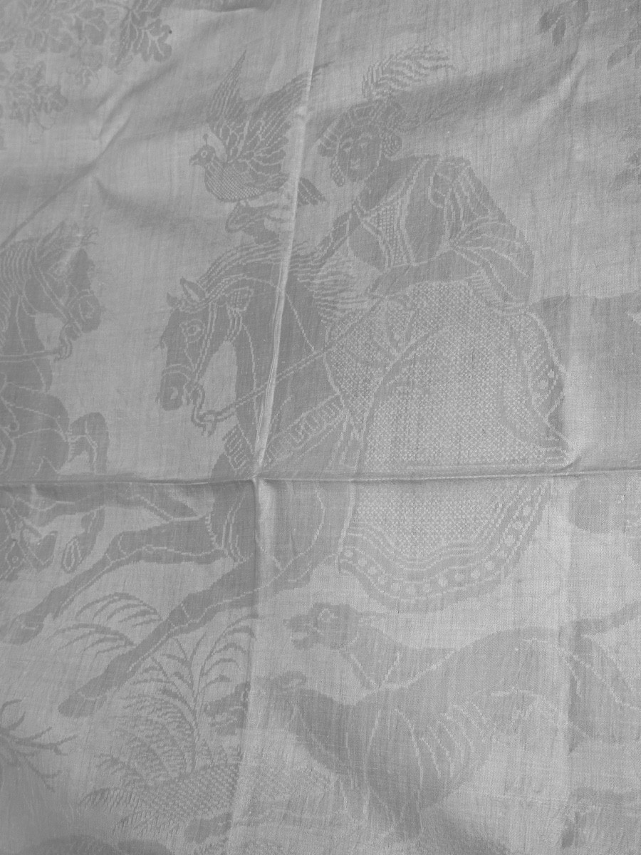 Antiquité nappe château ancienne fil lin et soie  Damassé chasse amazones XIXÈ broderie offerte-photo-2