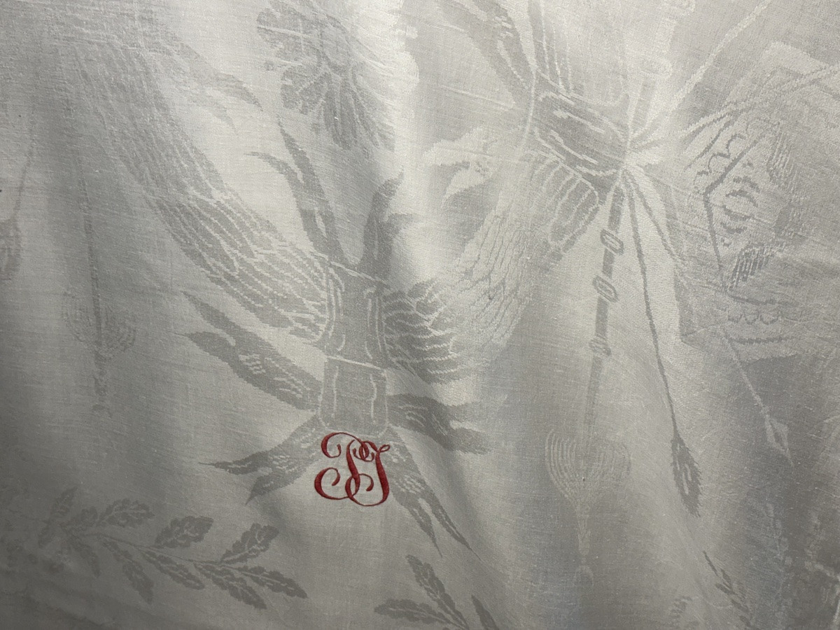 Large Antique Orientalist Damask Tablecloth With Elephants, Tigers, Exotic Hunting Monogram, 19th Century-photo-2