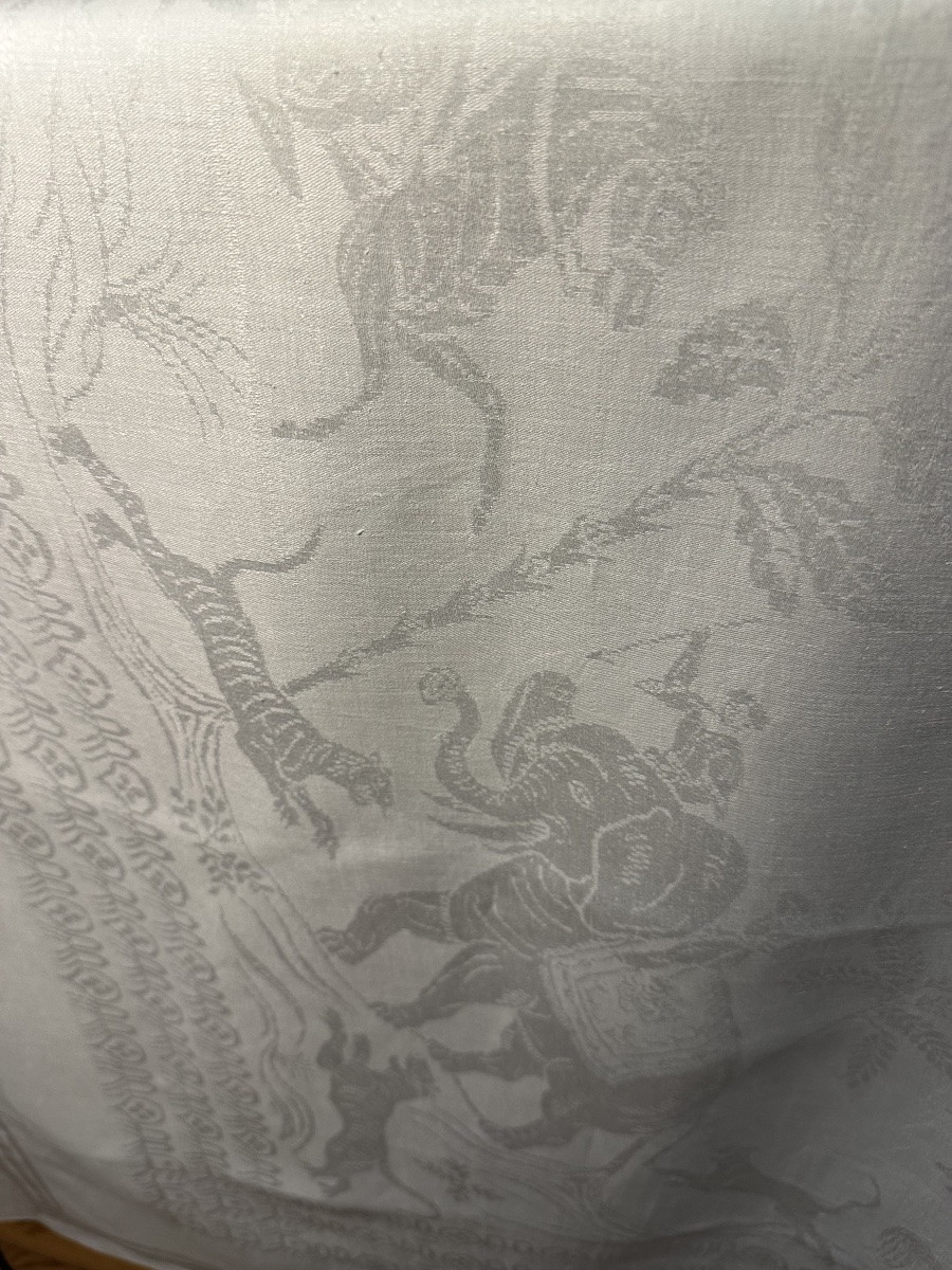 Large Antique Orientalist Damask Tablecloth With Elephants, Tigers, Exotic Hunting Monogram, 19th Century-photo-5