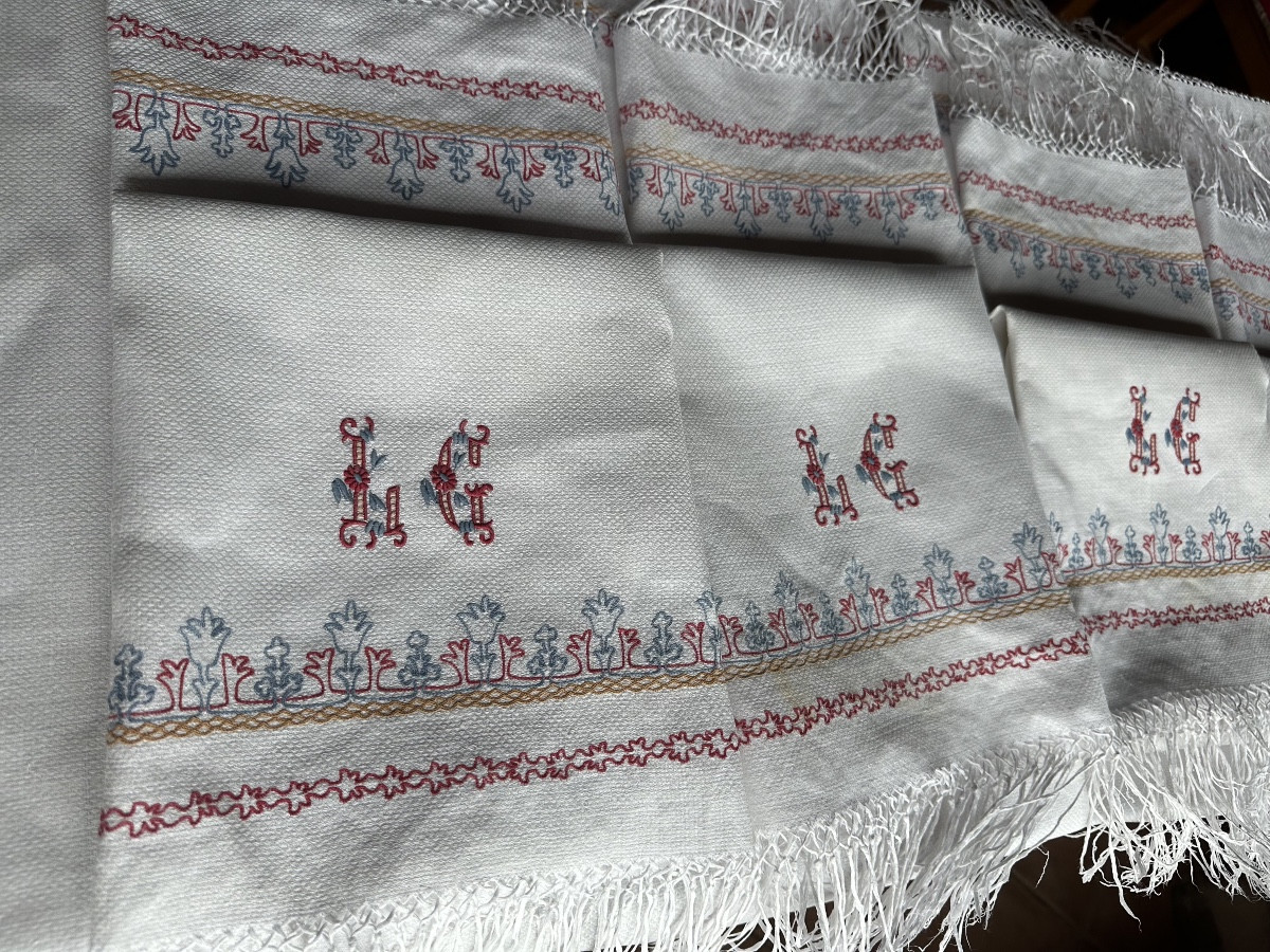 Six Antique Castle Napkins, Late 19th Century, Hand-embroidered, 60x90, Fringes 10 Cm