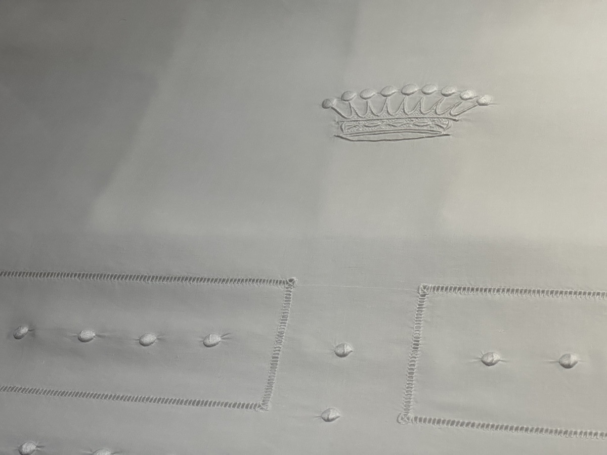 Large Antique Castle Drape – Very Fine Linen Thread, Hand-embroidered Crown And Plumetis Detail