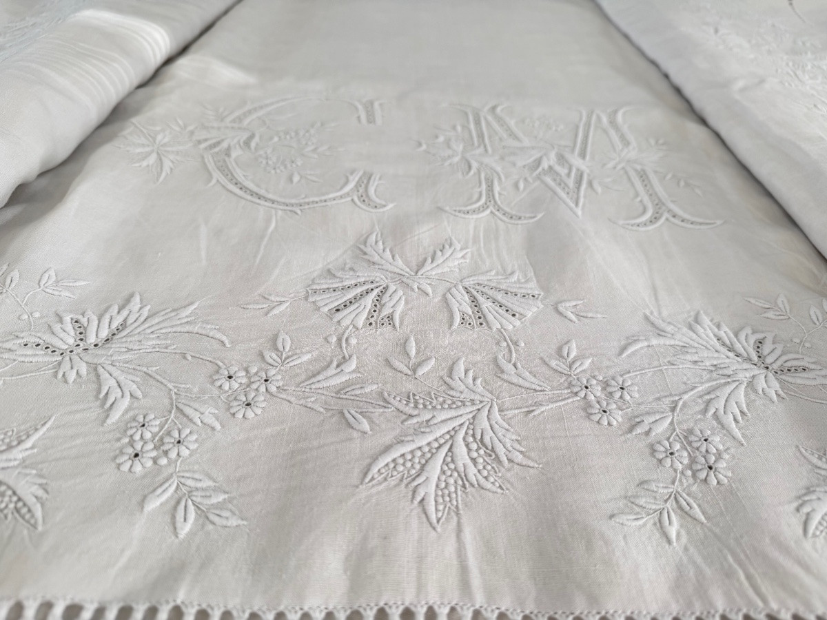 drap de mariage broderie blanche festonné  fil de lin, monogramme CM  fin XIXe siècle 236x350-photo-4