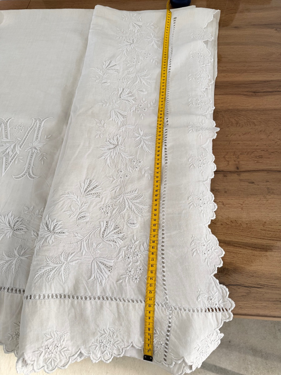 drap de mariage broderie blanche festonné  fil de lin, monogramme CM  fin XIXe siècle 236x350-photo-7