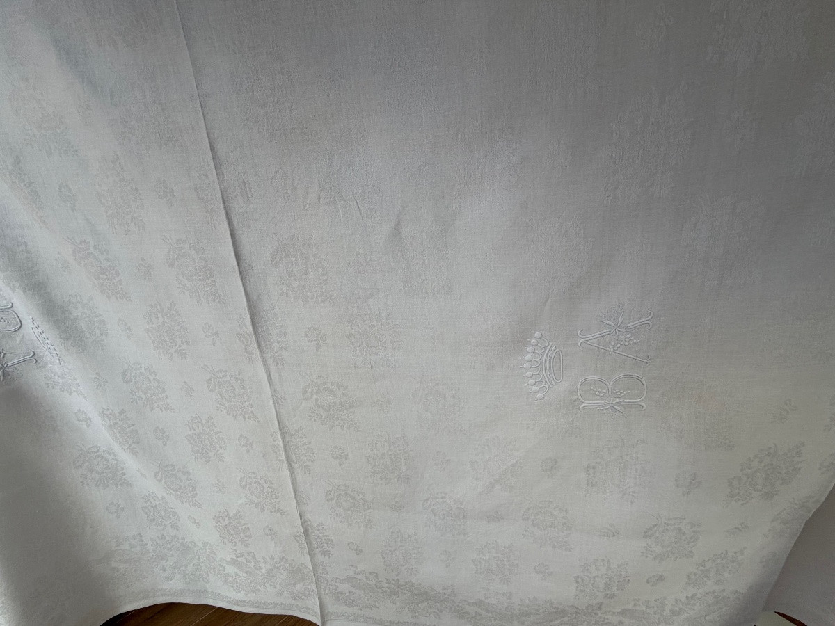 Large Antique Linen Damask Tablecloth, 346 X 133 Cm, Decorated With Birds And A Crowned Monogram Ab.-photo-3