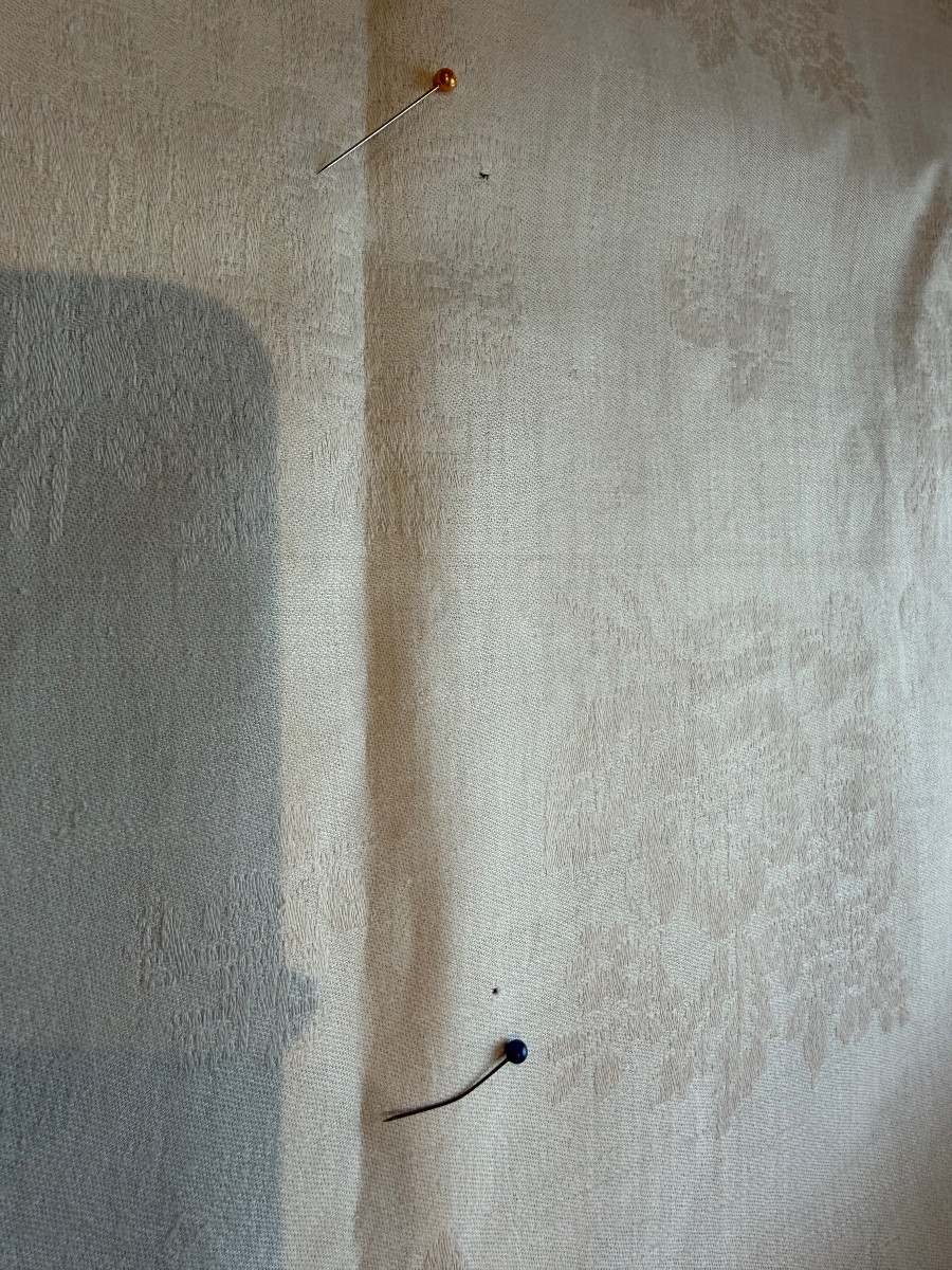 Large Antique Linen Damask Tablecloth, 346 X 133 Cm, Decorated With Birds And A Crowned Monogram Ab.-photo-4