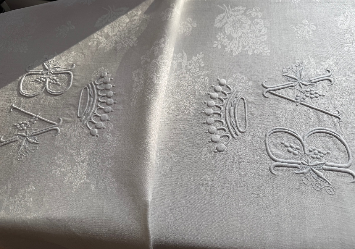 Large Antique Linen Damask Tablecloth, 346 X 133 Cm, Decorated With Birds And A Crowned Monogram Ab.