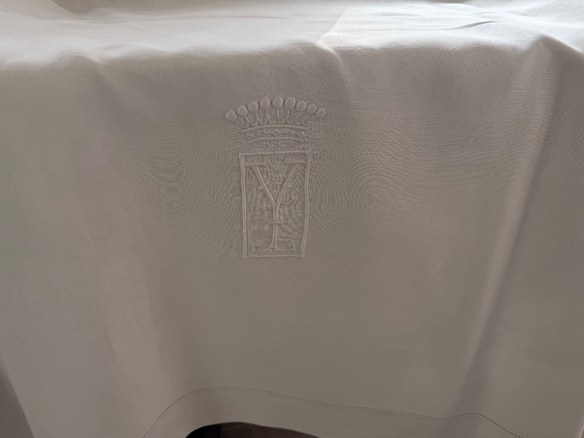 Grand drap ancien couronne comtale Monogramme Y Fin XIXe siècle 230x300-photo-7