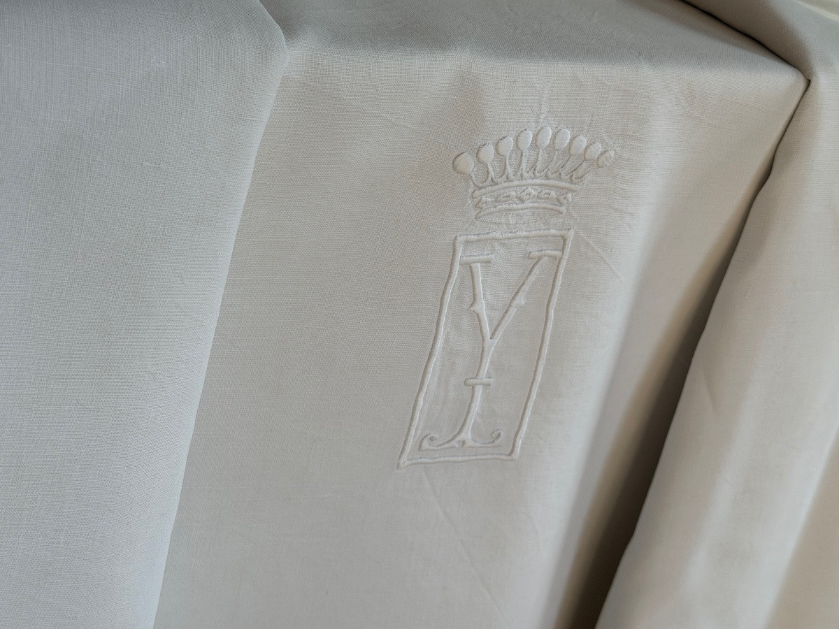Large Antique Cloth With Count's Crown And Monogram Y, Late 19th Century, 230x300-photo-2