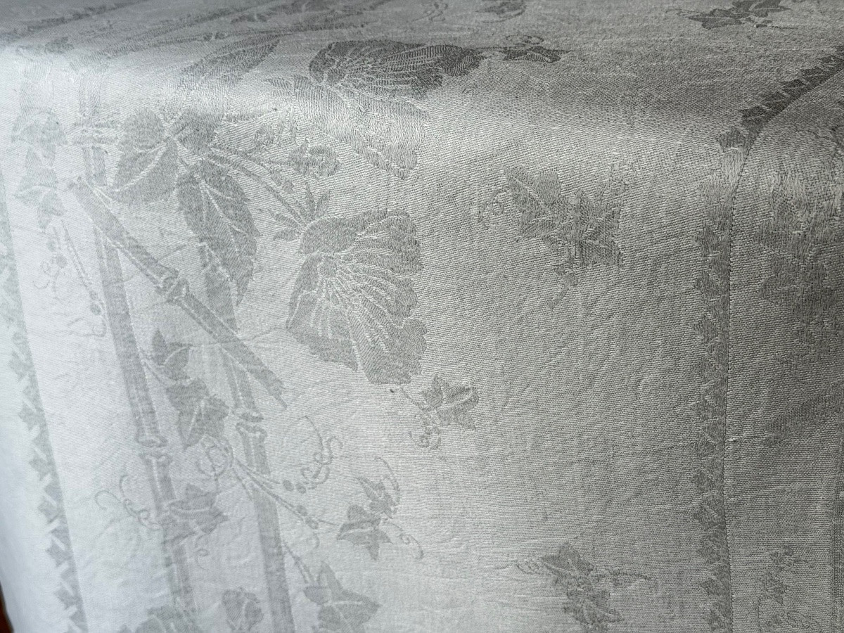 Très grande nappe ancienne damassée 520 x 180 cm, lin et coton, décor floral et rubans-photo-3