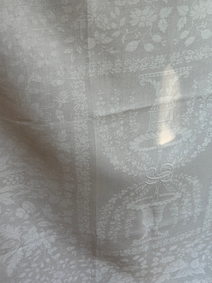 Antique Damask Linen-silk Table Linen Set – 2.90 X 2.05 M – 11 Large Napkins – Mo-photo-2