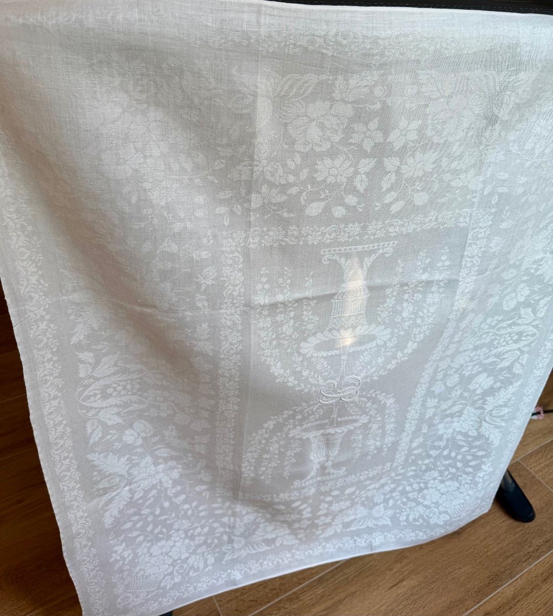 Antique Damask Linen-silk Table Linen Set – 2.90 X 2.05 M – 11 Large Napkins – Mo-photo-3