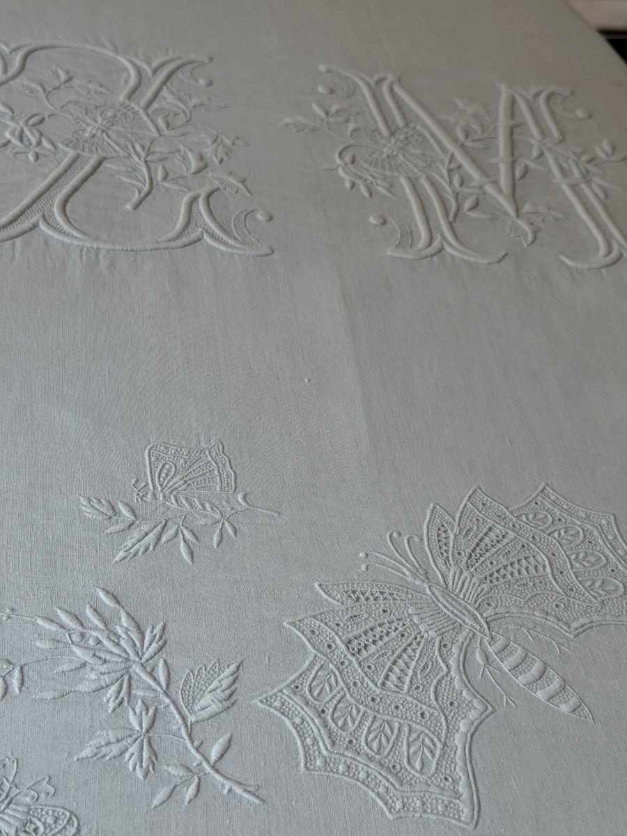 Antique Linen Sheet, 234 × 343 Cm – Large Lm Monogram, 33 × 17 Cm – Butterfly Embroidery-photo-2